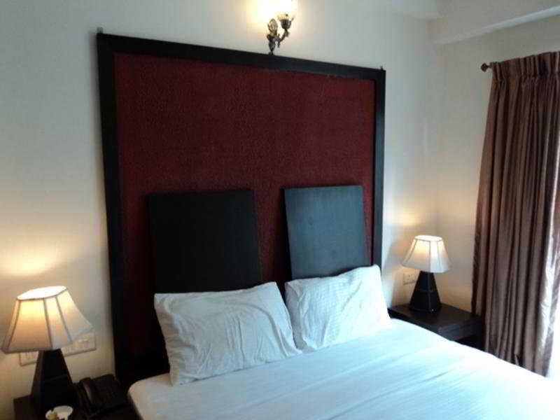 Hotel La Flamingo Calangute Zewnętrze zdjęcie